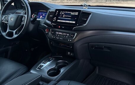 Honda Passport III, 2021 год, 2 900 000 рублей, 9 фотография