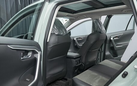 Toyota RAV4, 2025 год, 4 399 000 рублей, 14 фотография