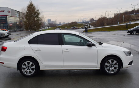 Volkswagen Jetta VI, 2012 год, 837 000 рублей, 6 фотография