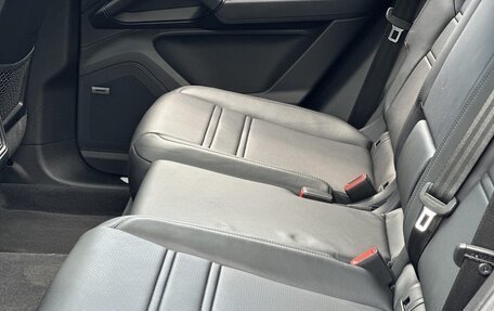 Porsche Cayenne III, 2024 год, 17 230 000 рублей, 23 фотография