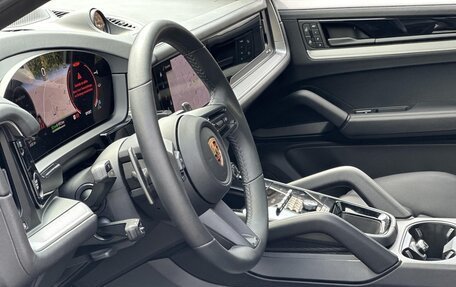 Porsche Cayenne III, 2024 год, 17 230 000 рублей, 14 фотография