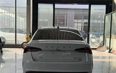 Skoda Octavia IV, 2022 год, 2 200 100 рублей, 6 фотография