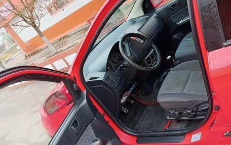 Hyundai Getz I рестайлинг, 2004 год, 300 000 рублей, 8 фотография