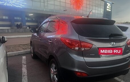 Hyundai ix35 I рестайлинг, 2011 год, 1 100 000 рублей, 6 фотография