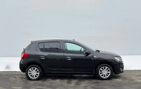 Renault Sandero II рестайлинг, 2018 год, 758 000 рублей, 4 фотография