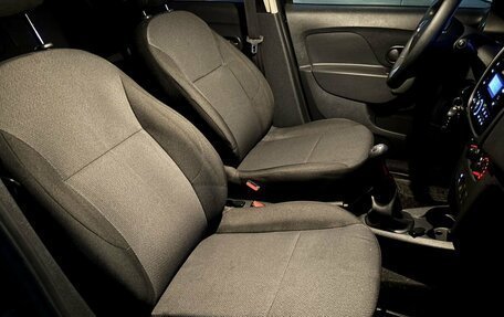 Renault Sandero II рестайлинг, 2018 год, 758 000 рублей, 19 фотография