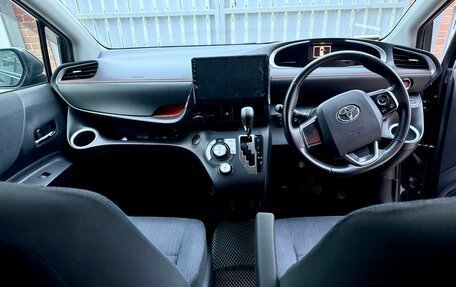 Toyota Sienta II, 2015 год, 1 450 000 рублей, 4 фотография