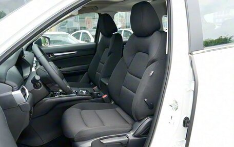 Mazda CX-5 II, 2025 год, 2 300 000 рублей, 10 фотография