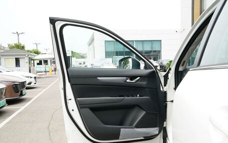 Mazda CX-5 II, 2025 год, 2 300 000 рублей, 24 фотография