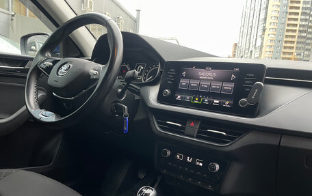 Skoda Rapid II, 2020 год, 1 499 000 рублей, 7 фотография