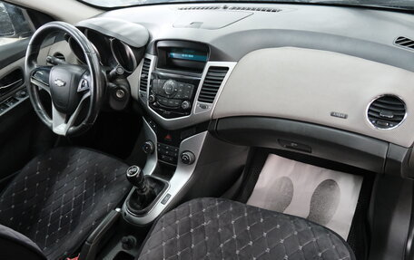 Chevrolet Cruze II, 2012 год, 669 000 рублей, 19 фотография