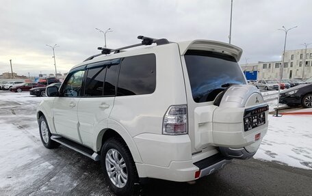 Mitsubishi Pajero IV, 2014 год, 2 249 995 рублей, 5 фотография