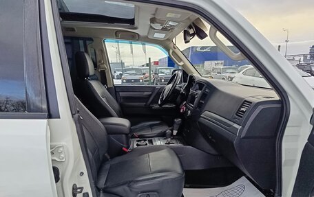 Mitsubishi Pajero IV, 2014 год, 2 249 995 рублей, 16 фотография