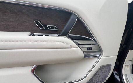 Land Rover Range Rover IV рестайлинг, 2025 год, 23 500 000 рублей, 21 фотография
