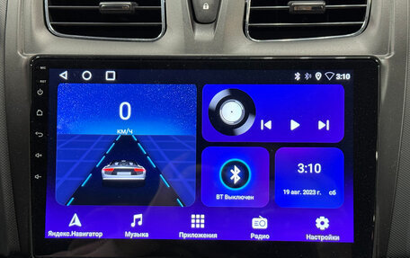 Renault Logan II, 2019 год, 1 087 000 рублей, 15 фотография