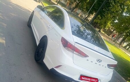 Hyundai Sonata VII, 2019 год, 1 780 000 рублей, 3 фотография