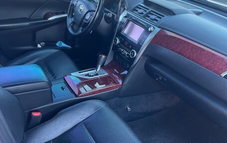 Toyota Camry, 2013 год, 1 750 000 рублей, 9 фотография