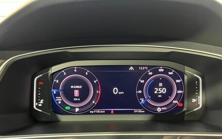 Volkswagen Tiguan II, 2019 год, 2 730 000 рублей, 25 фотография