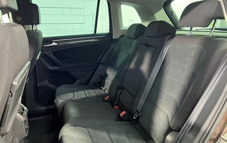 Volkswagen Tiguan II, 2019 год, 2 730 000 рублей, 22 фотография