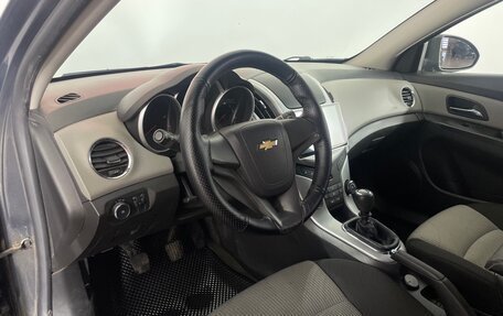 Chevrolet Cruze II, 2014 год, 770 000 рублей, 10 фотография