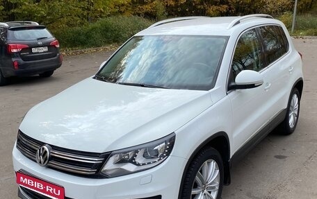 Volkswagen Tiguan I, 2016 год, 1 690 000 рублей, 3 фотография