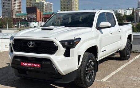 Toyota Tacoma, 2024 год, 8 299 000 рублей, 1 фотография