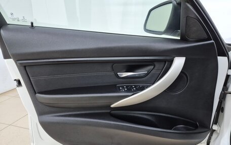 BMW 3 серия, 2015 год, 1 850 000 рублей, 8 фотография