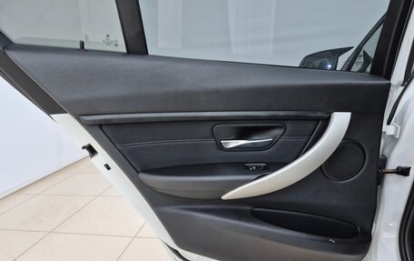 BMW 3 серия, 2015 год, 1 850 000 рублей, 15 фотография