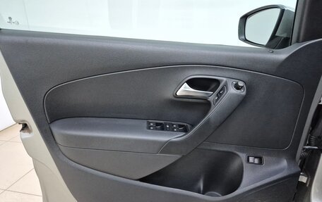 Volkswagen Polo VI (EU Market), 2019 год, 1 350 000 рублей, 7 фотография