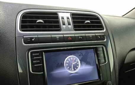 Volkswagen Polo VI (EU Market), 2019 год, 1 350 000 рублей, 17 фотография