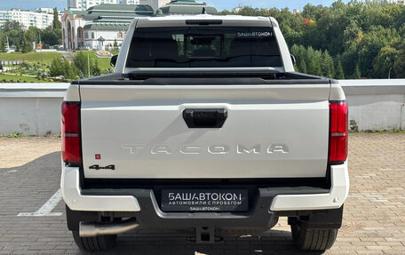Toyota Tacoma, 2024 год, 8 299 000 рублей, 5 фотография