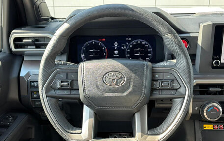 Toyota Tacoma, 2024 год, 8 299 000 рублей, 10 фотография