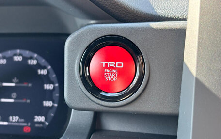 Toyota Tacoma, 2024 год, 8 299 000 рублей, 16 фотография