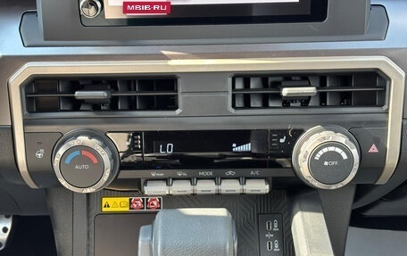 Toyota Tacoma, 2024 год, 8 299 000 рублей, 14 фотография