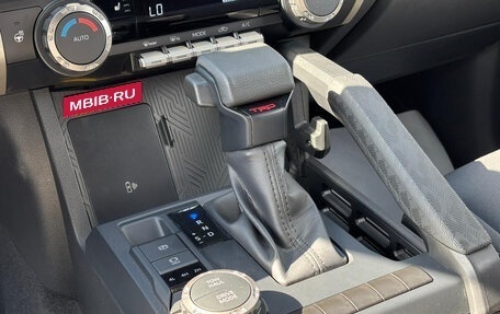 Toyota Tacoma, 2024 год, 8 299 000 рублей, 13 фотография