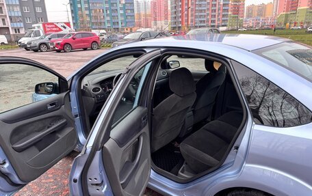 Ford Focus II рестайлинг, 2006 год, 435 000 рублей, 19 фотография