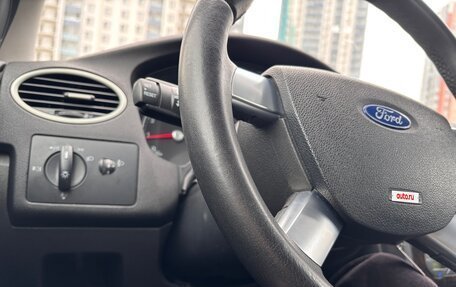 Ford Focus II рестайлинг, 2006 год, 435 000 рублей, 24 фотография