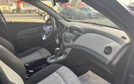 Chevrolet Cruze II, 2011 год, 1 108 500 рублей, 15 фотография