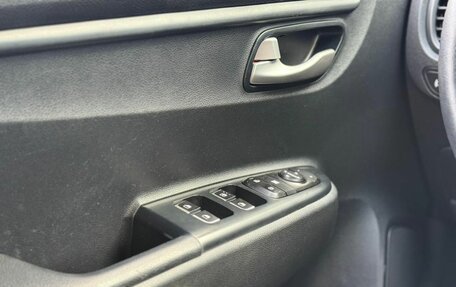 KIA Rio IV, 2019 год, 1 229 000 рублей, 16 фотография