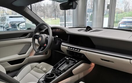 Porsche 911, 2025 год, 23 730 000 рублей, 11 фотография