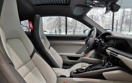 Porsche 911, 2025 год, 23 730 000 рублей, 12 фотография