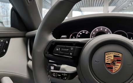 Porsche 911, 2025 год, 23 730 000 рублей, 39 фотография