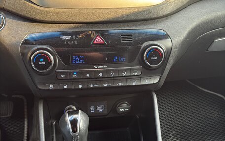 Hyundai Tucson III, 2015 год, 1 755 000 рублей, 10 фотография