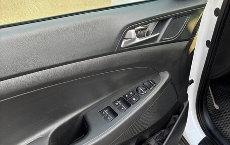 Hyundai Tucson III, 2015 год, 1 755 000 рублей, 11 фотография