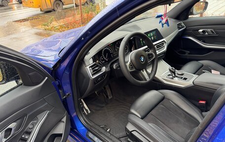 BMW 3 серия, 2019 год, 2 999 000 рублей, 4 фотография