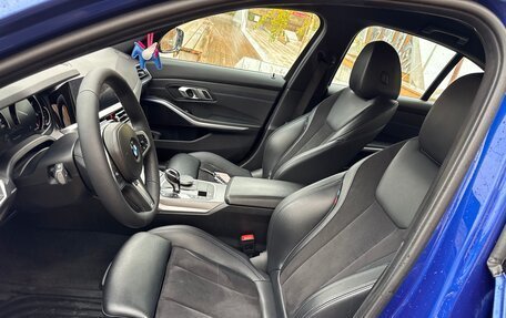 BMW 3 серия, 2019 год, 2 999 000 рублей, 21 фотография