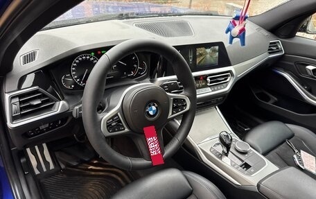 BMW 3 серия, 2019 год, 2 999 000 рублей, 27 фотография