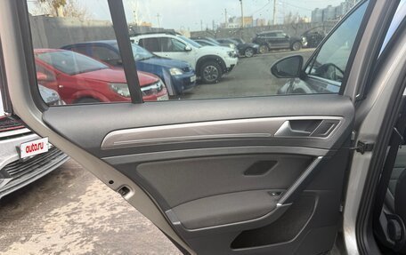 Volkswagen Golf VII, 2020 год, 2 450 000 рублей, 15 фотография