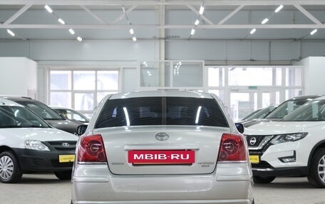 Toyota Avensis III рестайлинг, 2003 год, 569 000 рублей, 6 фотография