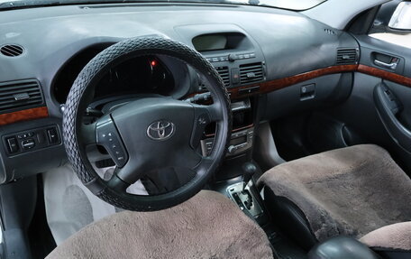 Toyota Avensis III рестайлинг, 2003 год, 569 000 рублей, 13 фотография